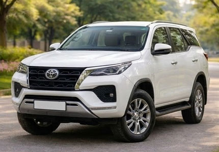 Toyota Fortuner Car Rental