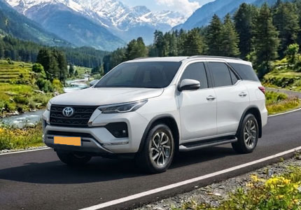 Toyota Fortuner Car Rental